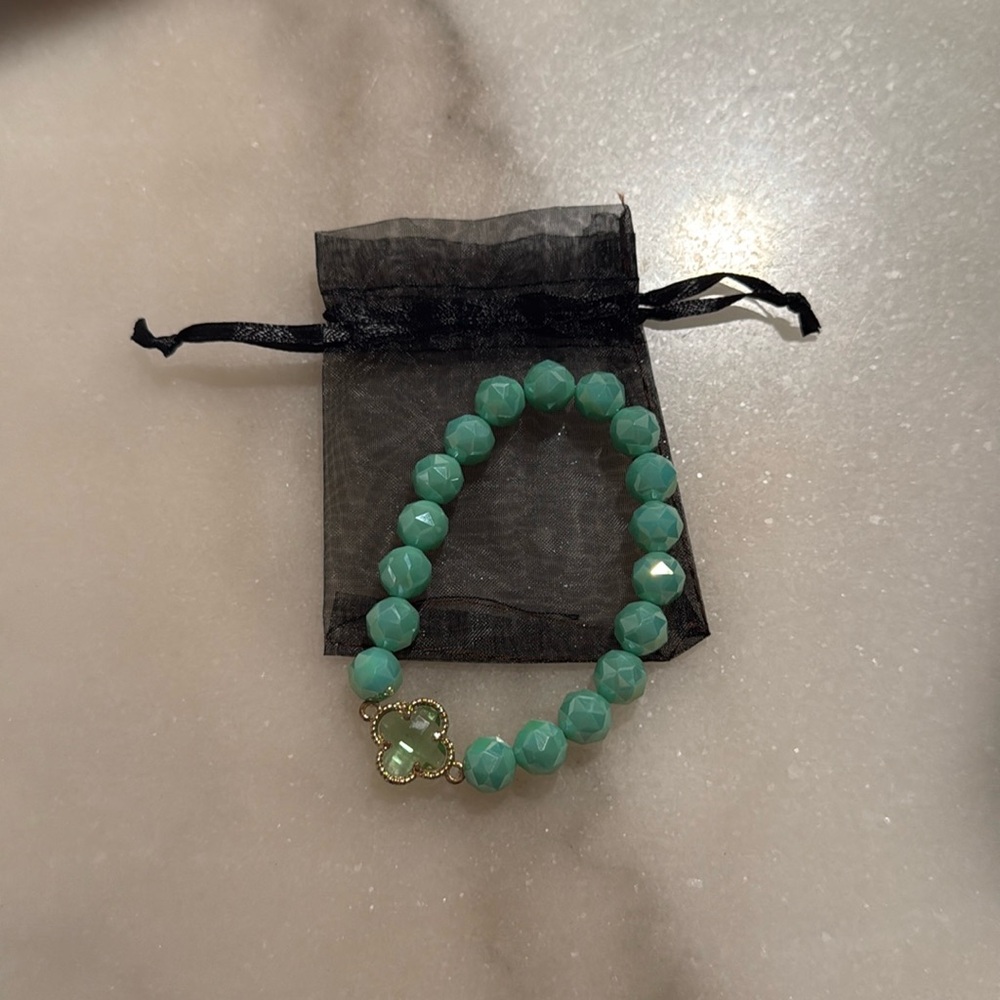 Apricot Lane Green Crystal Branded Bracelet Flower Clover